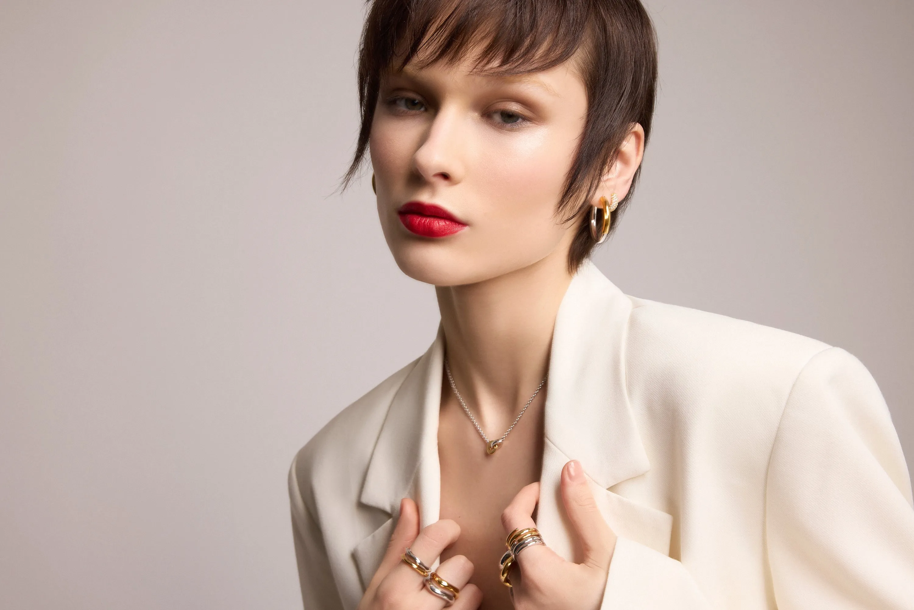 Orbit mixed metal chain necklace