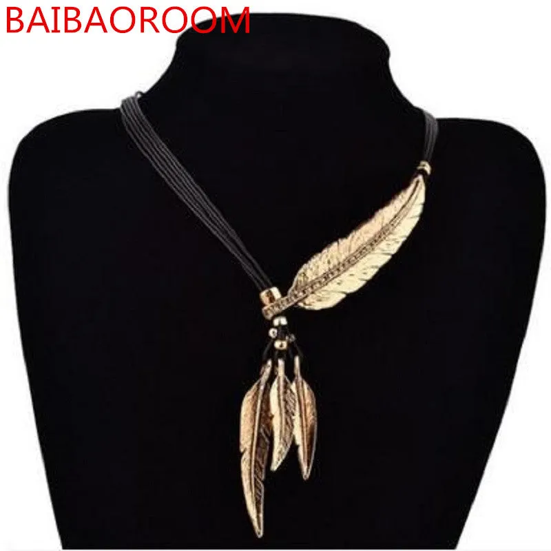 Women Necklace Alloy Feather Statement Necklaces Pendants Vintage Jewelry Rope Chain Necklace Women Accessories for Gift