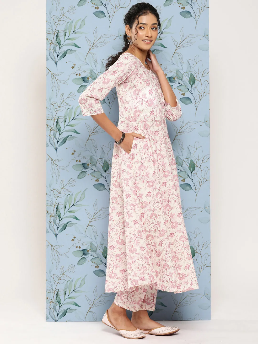 Women Off- White & Pink Printed Anarkali Kurta With Trouser And Dupatta